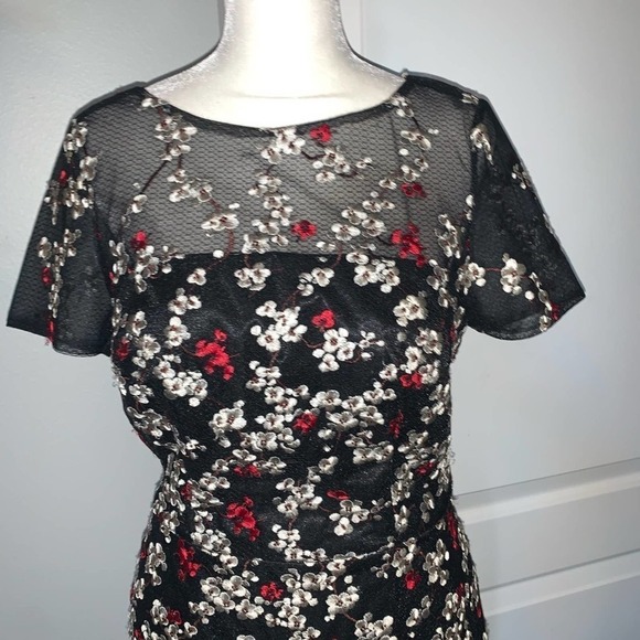 NWT David Meister Falling Petal Floral Embroidered Sheath Mini Dress Black Multi - Picture 3 of 8